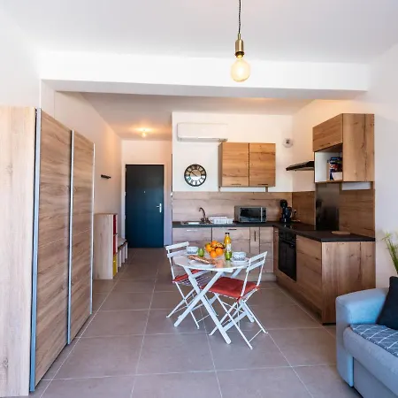 شقة Studio Cote Sud 28 By Interhome
